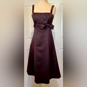 Vineyard Collection Burgundy Bow Formal Dress Juniors Size 2 XS EUC. Worn once.